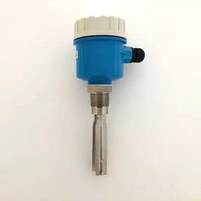 射頻導(dǎo)納物位開關(guān)RF88D5G、射頻電容式料位計VEGACAL生產(chǎn)